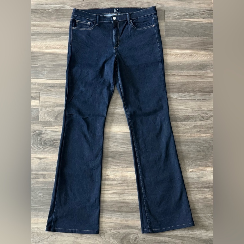 GAP Perfect Bootcut Mid-Rise Jeans in Dark Rinse Size 14 Tall